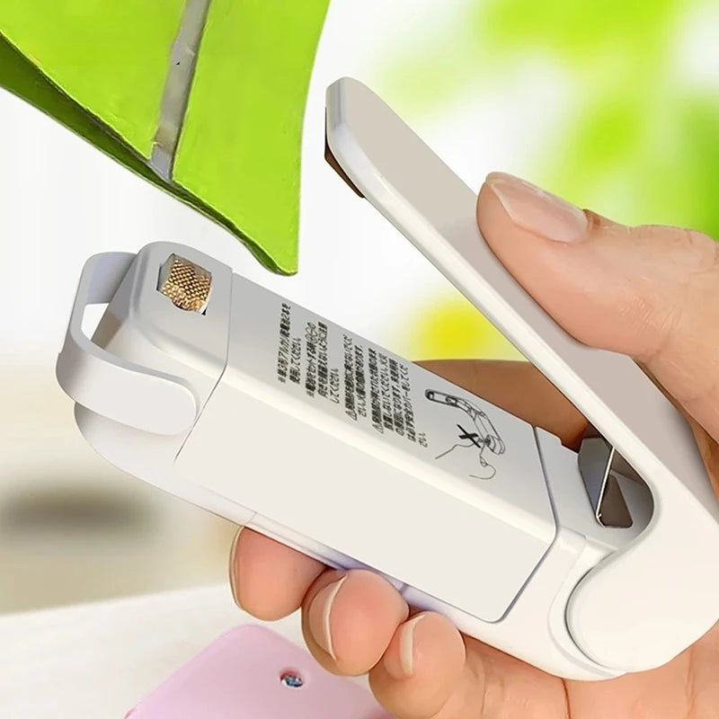 Mini Bag Sealer – Handheld Thermal Food Packaging Machine