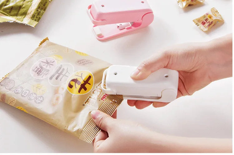 Mini Bag Sealer – Handheld Thermal Food Packaging Machine